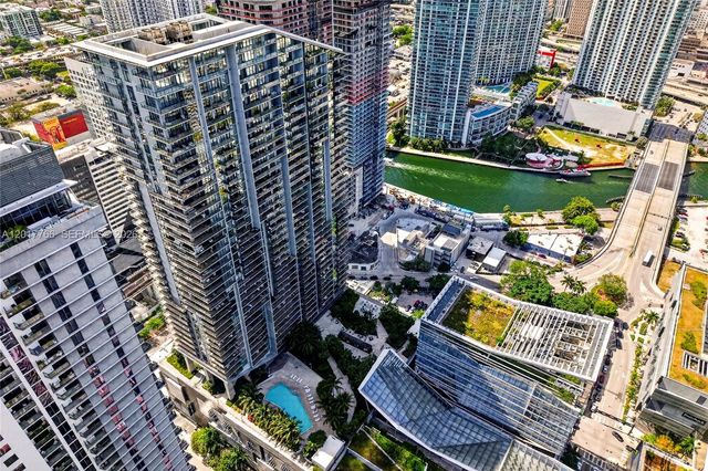 88 SW 7th Street PH4202, Miami, FL 33130