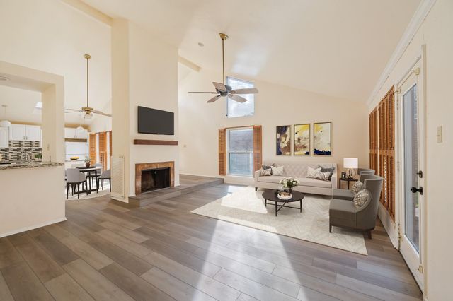 4330 Willow Beach Drive, Houston, TX 77072
