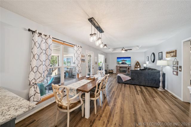 24870 S 680, Grove, OK 74344