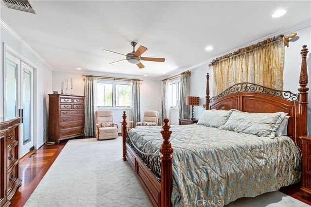 8252 Dancy Circle, Huntington Beach, CA 92646