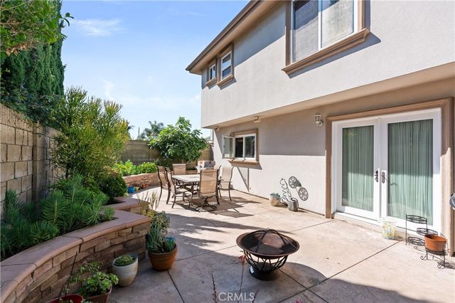 8252 Dancy Circle, Huntington Beach, CA 92646