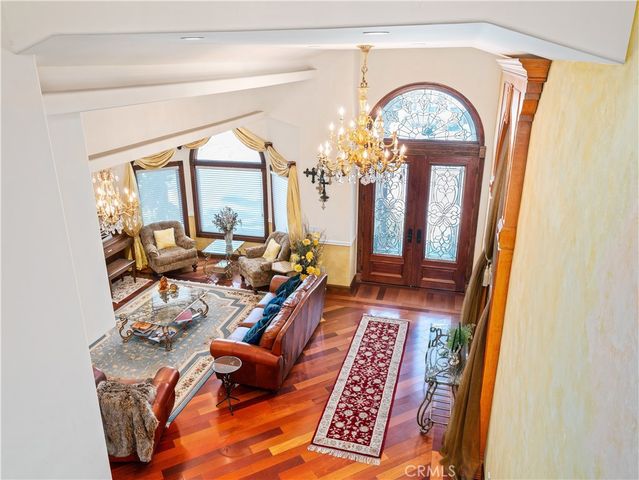 8252 Dancy Circle, Huntington Beach, CA 92646