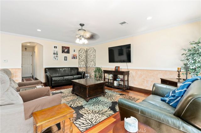 8252 Dancy Circle, Huntington Beach, CA 92646