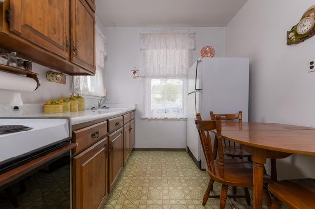 105 Wallace St, Jackson, CA 95642