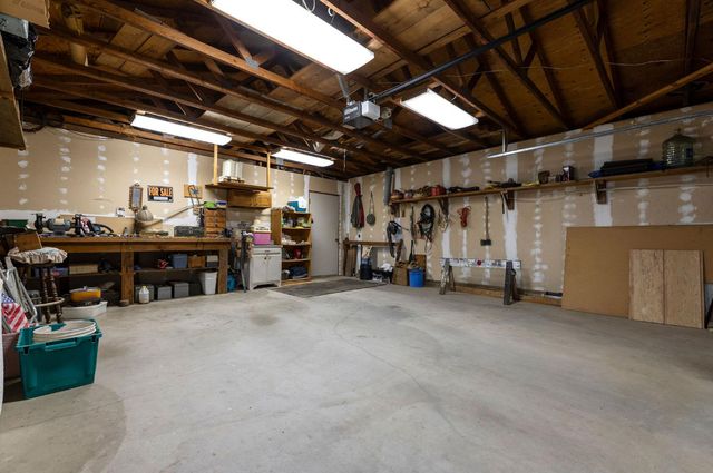 105 Wallace St, Jackson, CA 95642