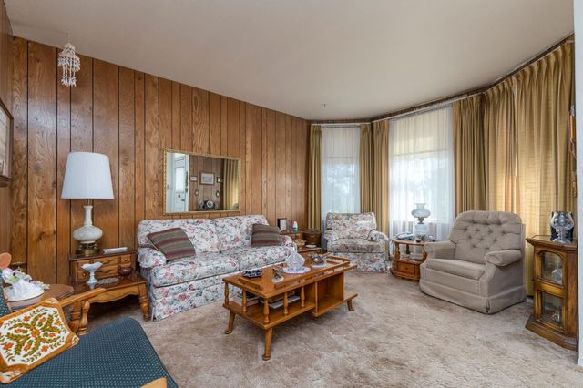 105 Wallace St, Jackson, CA 95642