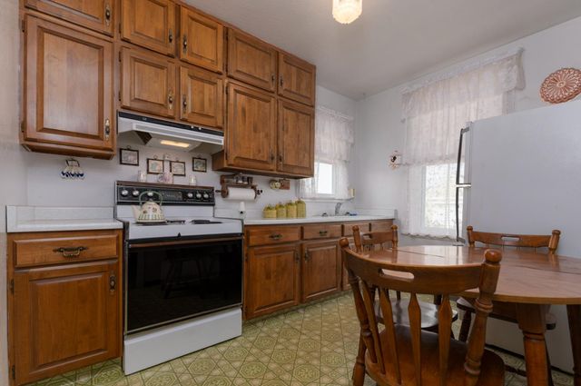 105 Wallace St, Jackson, CA 95642