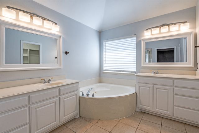 2400 Silverstone Lane, Mckinney, TX 75072