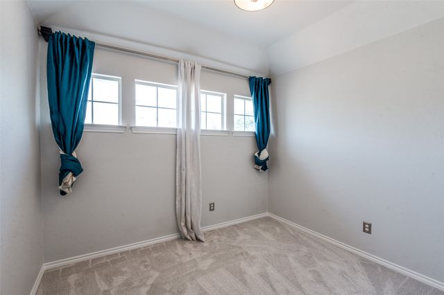 2400 Silverstone Lane, Mckinney, TX 75072