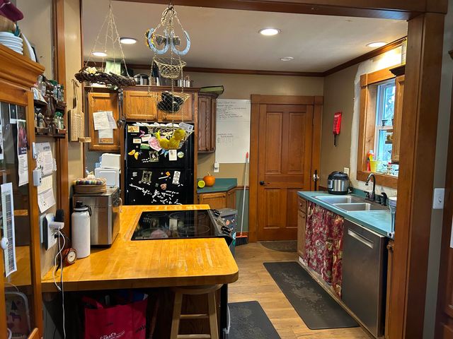 48 Kendall Avenue, Rutland City, VT 05701