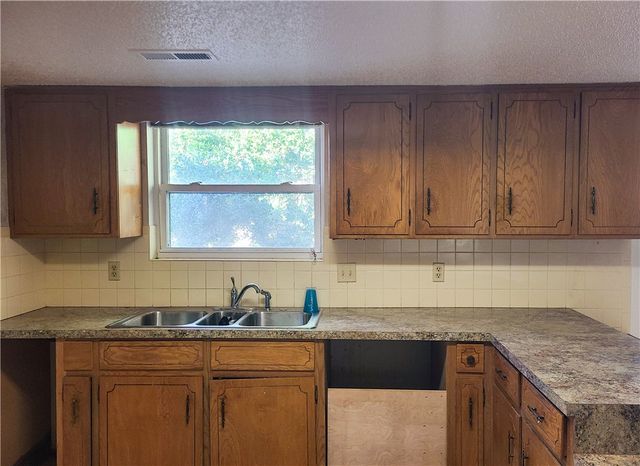 4006 Miller Drive, Springdale, AR 72762