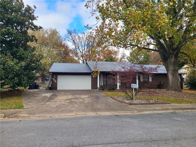 4006 Miller Drive, Springdale, AR 72762