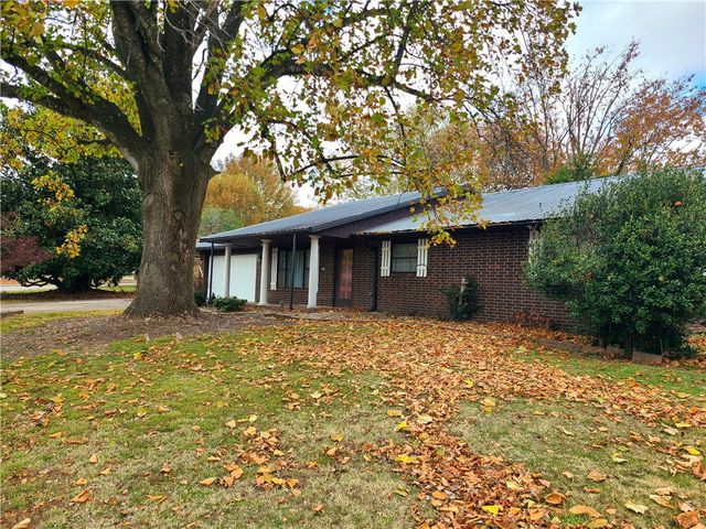 4006 Miller Drive, Springdale, AR 72762