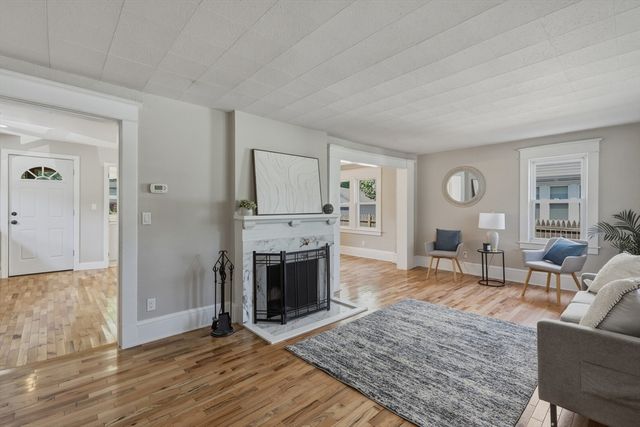 1200 Saint James Ave, Springfield, MA 01104