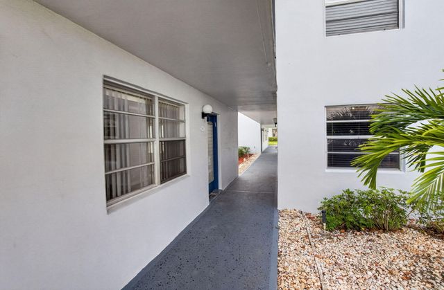 68 Normandy B, Delray Beach, FL 33484