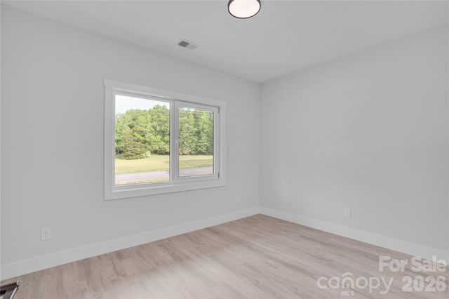 2426 Puetts Chapel Road, Bessemer City, NC 28016