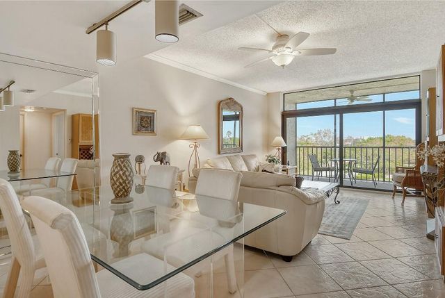 1945 GULF OF MEXICO DRIVE M2-402, Longboat Key, FL 34228