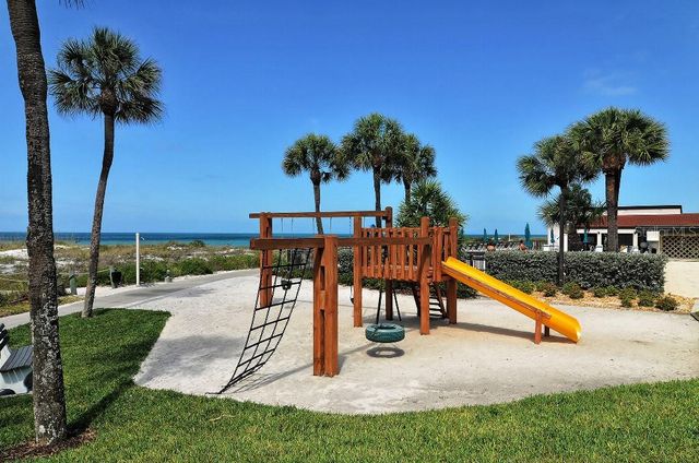 1945 GULF OF MEXICO DRIVE M2-402, Longboat Key, FL 34228