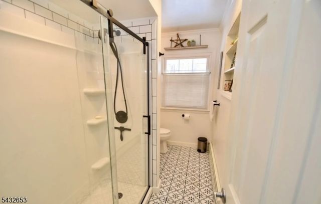 27 Grandview Ave, Jefferson Twp., NJ 07460