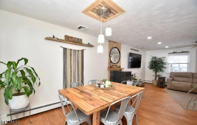 27 Grandview Ave, Jefferson Twp., NJ 07460