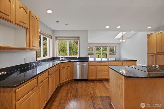 8425 Wayne Avenue, Stanwood, WA 98292