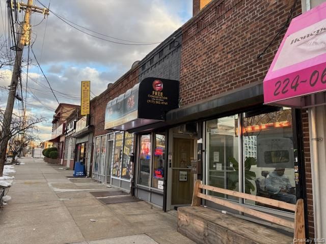 224-08 Linden Boulevard, Cambria Heights, NY 11411
