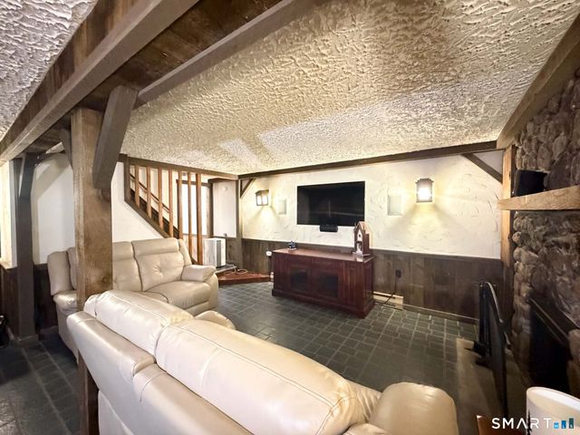 119 Simpkins Drive, Bristol, CT 06010