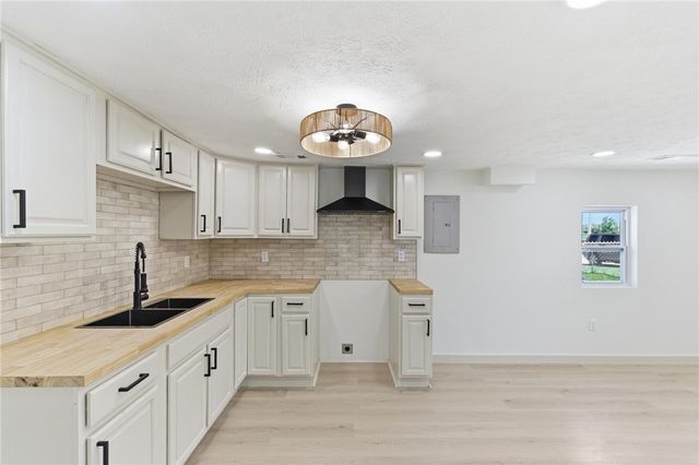 2513 Ome Avenue, Harrison Twp, OH 45414