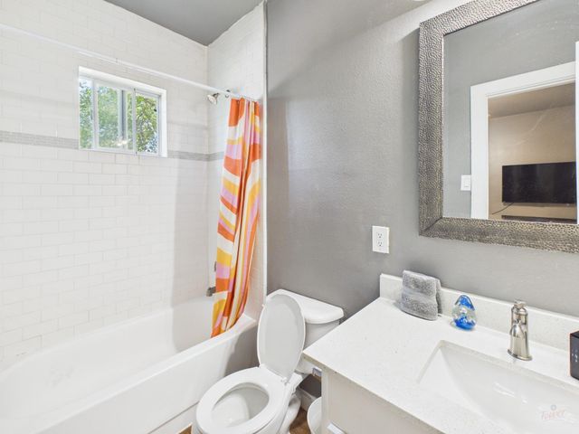 3008 Cedar ST 3, Austin, TX 78705