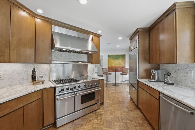 225 Hillwood Blvd, Nashville, TN 37205