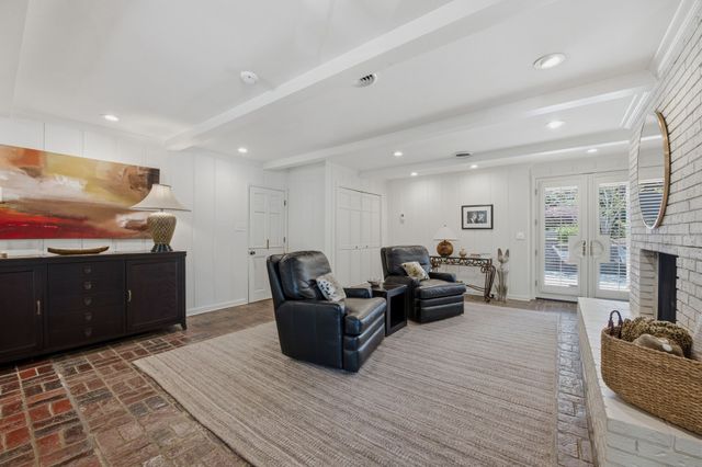 225 Hillwood Blvd, Nashville, TN 37205