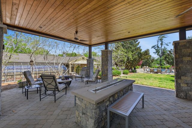 225 Hillwood Blvd, Nashville, TN 37205