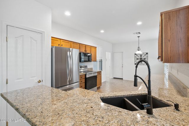 38924 S Casual Drive, Tucson, AZ 85739