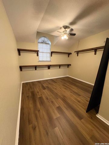 21034 Villa Valencia, San Antonio, TX 78258