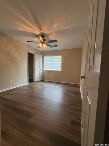 21034 Villa Valencia, San Antonio, TX 78258
