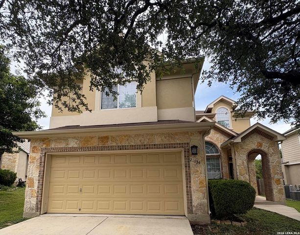 21034 Villa Valencia, San Antonio, TX 78258