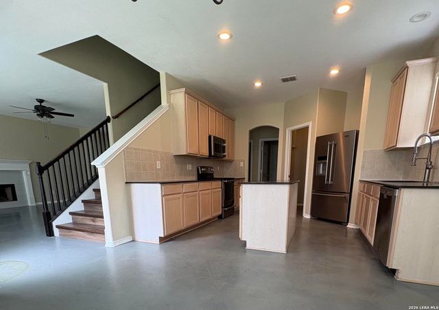 21034 Villa Valencia, San Antonio, TX 78258