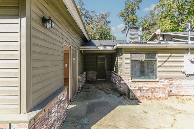 17542 Climax Rd, Jackson, CA 95642