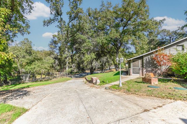 17542 Climax Rd, Jackson, CA 95642