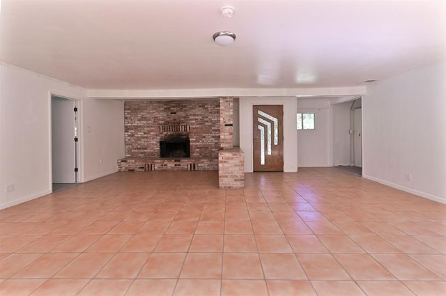 17542 Climax Rd, Jackson, CA 95642