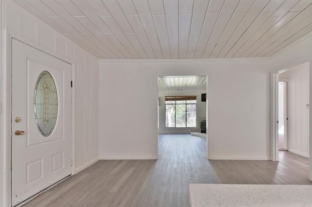 17542 Climax Rd, Jackson, CA 95642