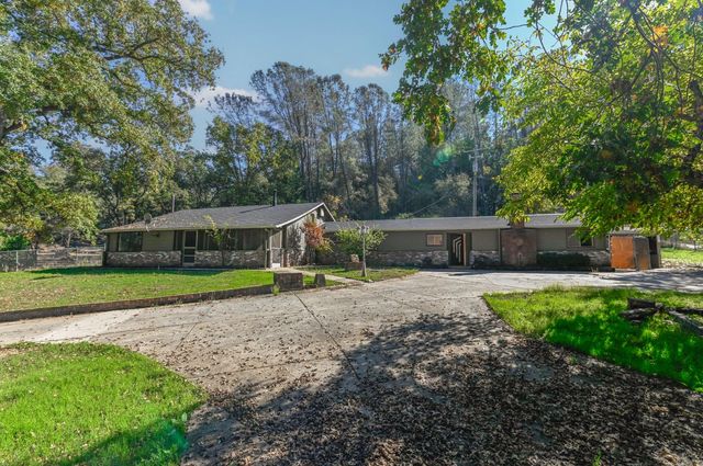 17542 Climax Rd, Jackson, CA 95642