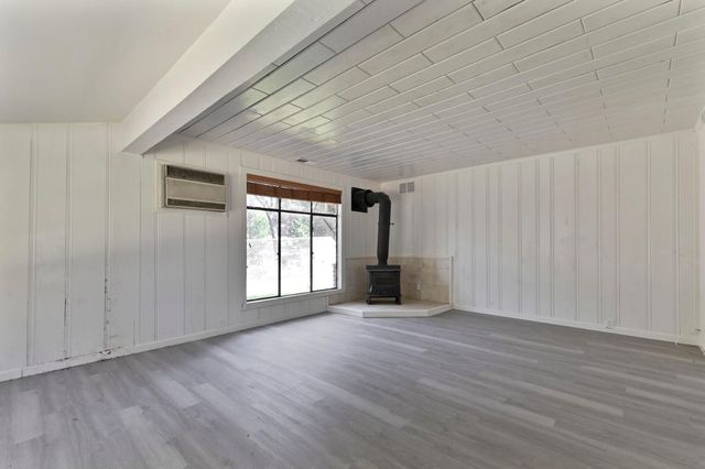 17542 Climax Rd, Jackson, CA 95642