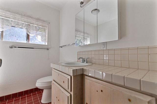 17542 Climax Rd, Jackson, CA 95642