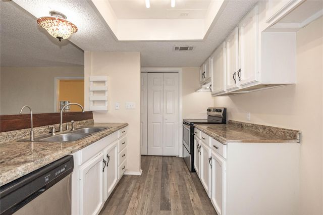 110 Shady Bluff CT, Wimberley, TX 78676