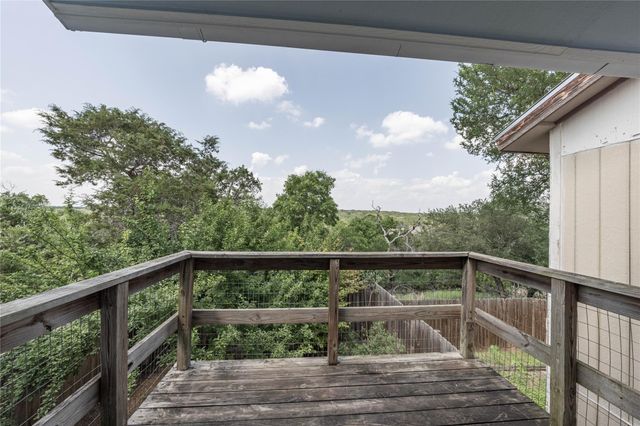 110 Shady Bluff CT, Wimberley, TX 78676