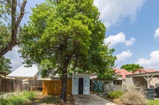 110 Shady Bluff DR, Wimberley, TX 78676
