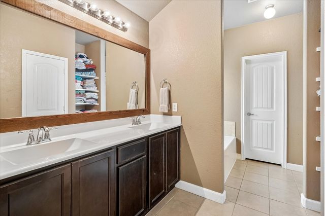 817 Hazels Way, Anna, TX 75409