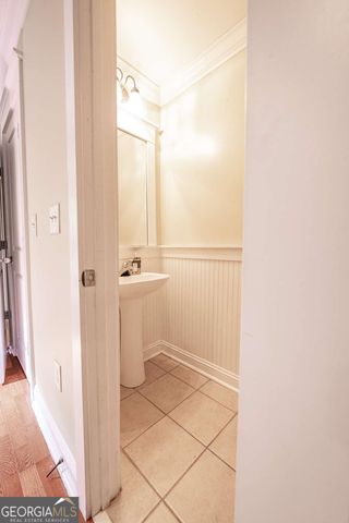 1035 Barnett Shoals Road 628, Athens, GA 30605