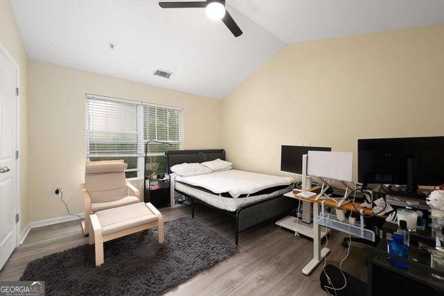 1035 Barnett Shoals Road 628, Athens, GA 30605